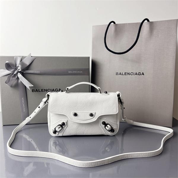 ファッションに合わせ バレンシアガ やはり人気ブランド BALENCIAGA  バッグ スーパーコピーブランド激安通販 専門店