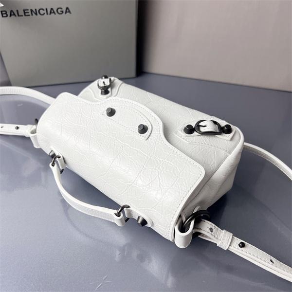 ファッションに合わせ バレンシアガ やはり人気ブランド BALENCIAGA  バッグ スーパーコピーブランド激安通販 専門店