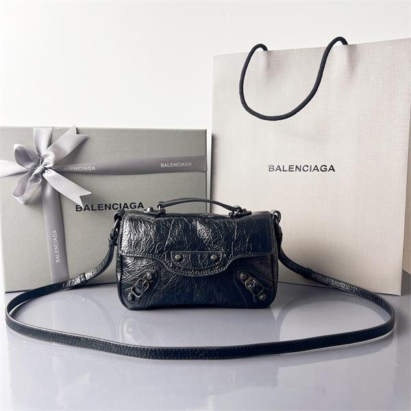 耐久性のある 2026春夏新作 BALENCIAGA バレンシアガ ショルダーバッグスーパーコピーブランド激安通販 専門店