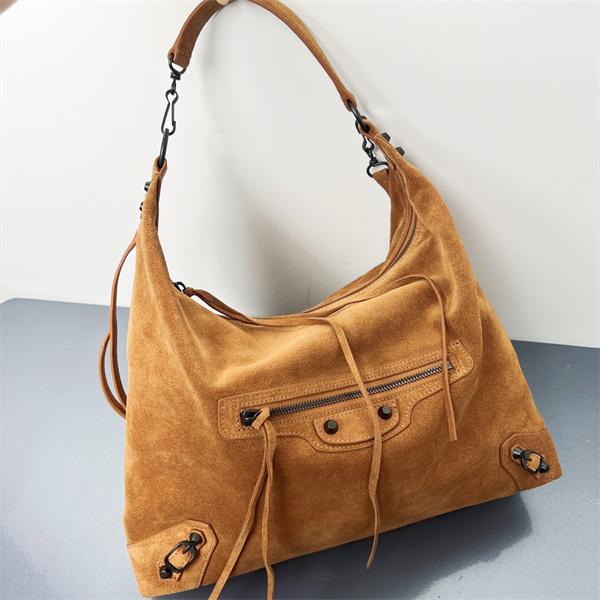 2026春夏新作 バレンシアガ バッグスーパーコピーBALENCIAGA 手持ち&ショルダー掛け大人のセンスを感じさせる ブランド激安通販 専門店