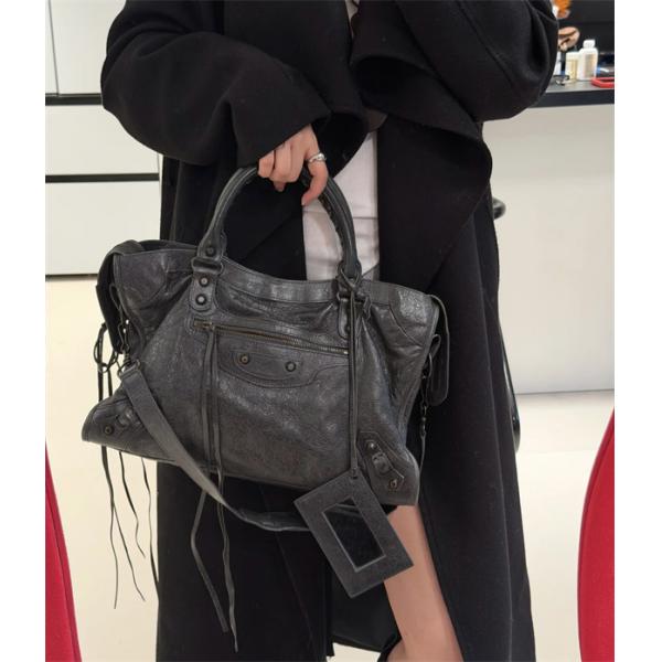 BALENCIAGA 2026 人気商品  収納 ハンドバッグ バレンシアガ スーパーコピーブランド激安通販 専門店