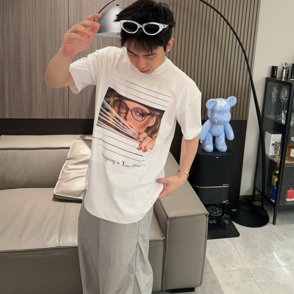 2026新作 雑誌カバーフォト ディオール 半袖Tシャツ デジタルプリント Dior 涼感タッチ