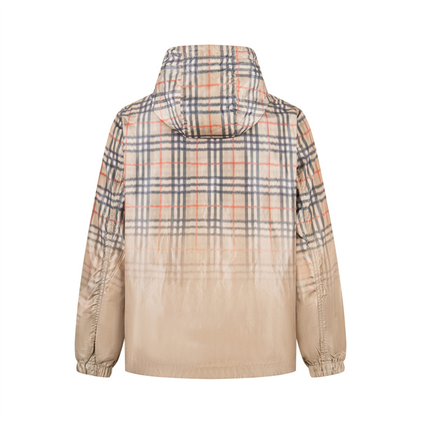 シアーチェック 軽量フード ダブルジップ BURBERRY バーバリー コピー ウインドブレーカー 新着話題
