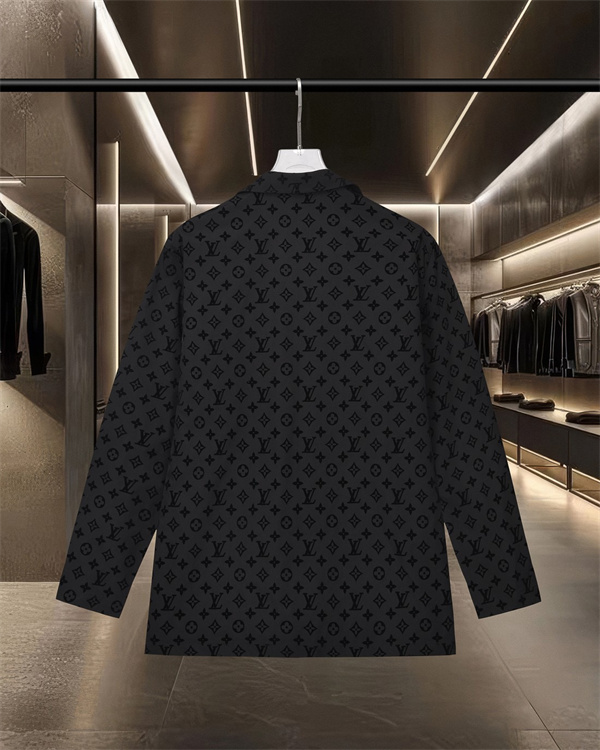 落ち着いた存在感 快適シルエット 着回し力良好 LOUIS VUITTON ルイヴィトン コピー テーラードジャケット 人気上昇