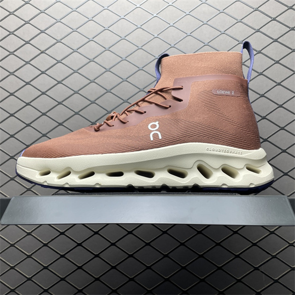 LOEWE × On ロエベ × オン コピー ハイカットスニーカー 新作注目 Cloudtilt Hi ニットアッパー