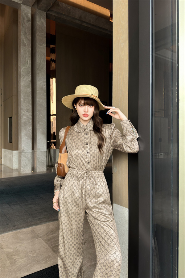 軽やか快適 ロングシーズン対応 GUCCI グッチ コピー パンツセットアップ こなれ見え
