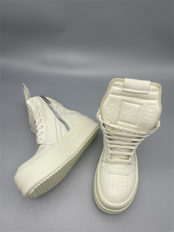 レースアップ仕様  RICK OWENS リック・オウエンス コピー プラットフォームシューズ 軽快なホワイトモデル 洗練モード