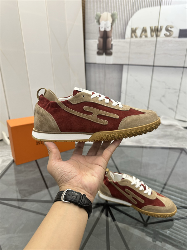 サイドライン ボリュームソール HERMÈS エルメス コピー ローカットスニーカー 6色展開 アーバンスポーツモデル 注目度急伸
