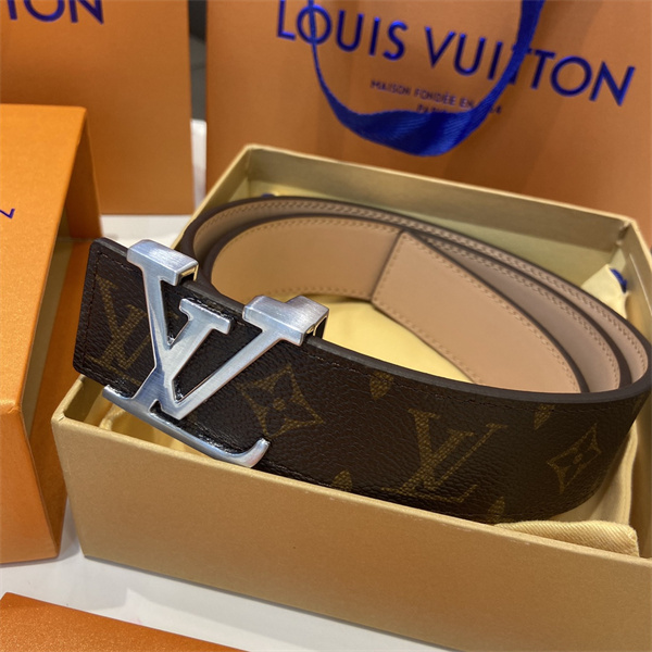 存在感際立つ LOUIS VUITTON ルイヴィトン コピー モノグラムベルト メタルLVバックル ワイドフォルム 大人カジュアル