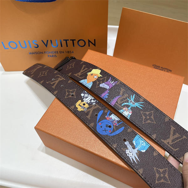 デザイン注目 LOUIS VUITTON ルイヴィトン コピー ウエストベルト アイコニックモノグラム ポップモチーフ 個性派スタイル