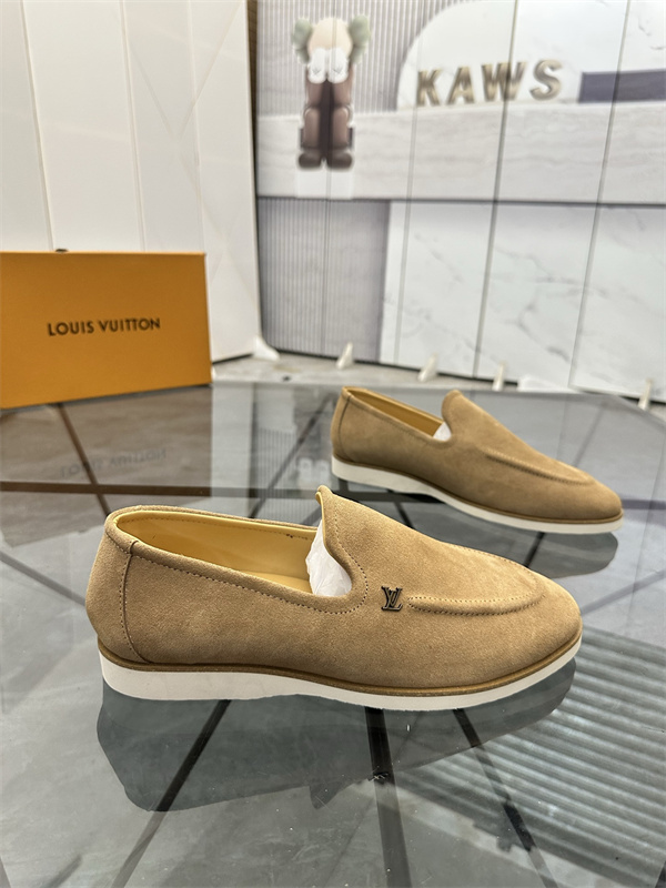 スリッポン仕様 スマートフォルム LOUIS VUITTON ルイヴィトン コピー スエードローファー 6色展開 注目度急伸