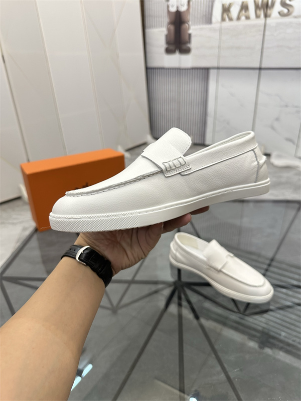 スマートフォルム HERMÈS エルメス コピー レザーローファー 上品カジュアル メンズシューズ 清潔感際立つ