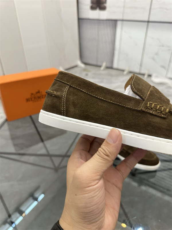 スマートフォルム コントラストソール HERMÈS エルメス コピー モカシンシューズ 足元を品よくまとめる一足 海外人気