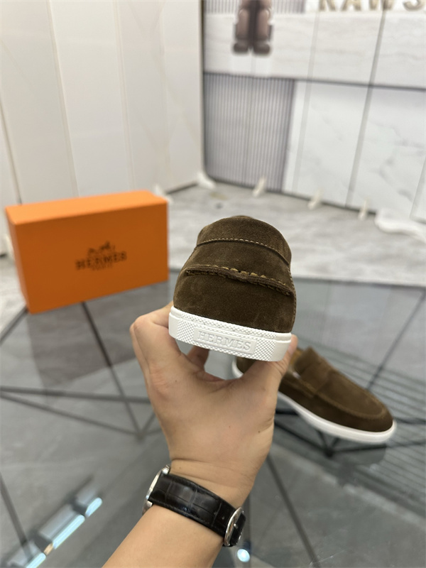スマートフォルム コントラストソール HERMÈS エルメス コピー モカシンシューズ 足元を品よくまとめる一足 海外人気