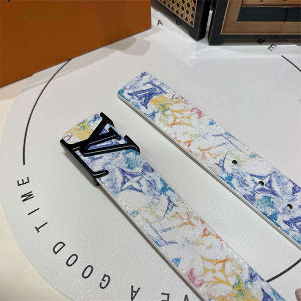 モノグラム アート調グラフィック レザー調トリム LOUIS VUITTON ルイヴィトン コピー ベルト  人気上昇中