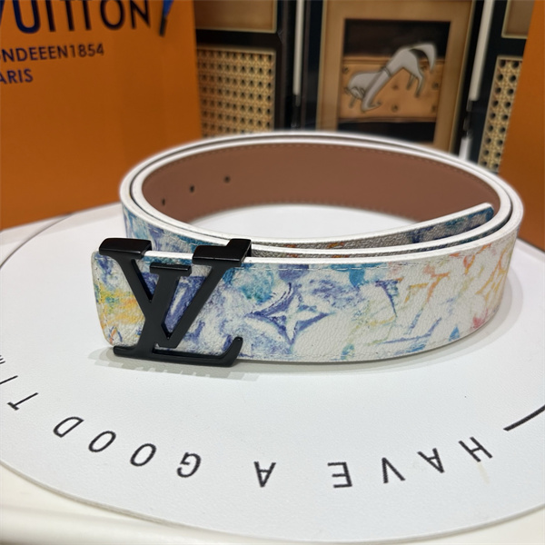 モノグラム アート調グラフィック レザー調トリム LOUIS VUITTON ルイヴィトン コピー ベルト  人気上昇中