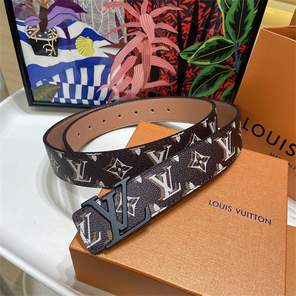クラシカルな存在感 LOUIS VUITTON ルイヴィトン コピー モノグラム
