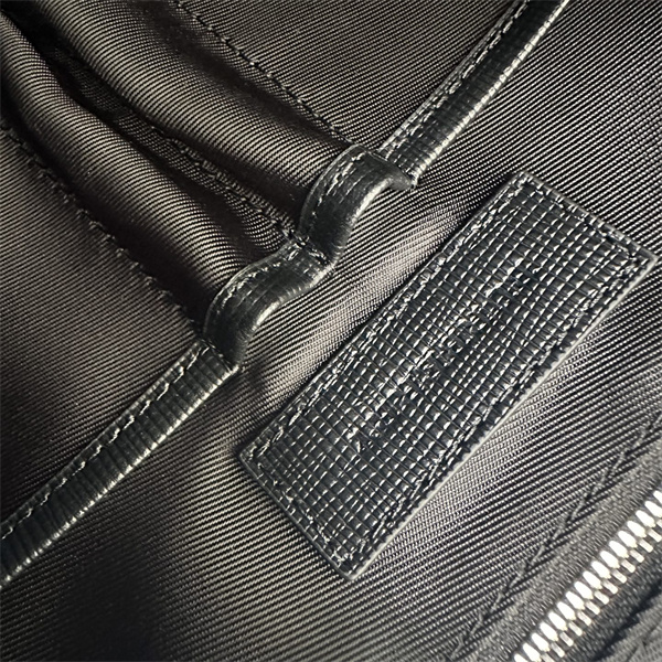 2WAY★ BURBERRYバーバリー ビジネスバッグコピー ノートPCがすっきり収納多機能ポケット＆ペンホルダー付き