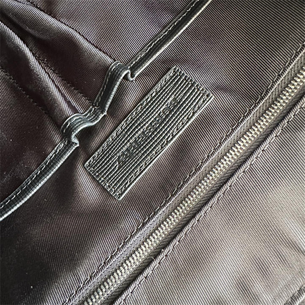 手持ち＆肩掛け★ BURBERRYバーバリー ブリーフケースコピー オフィスから外出まで活躍2026新作