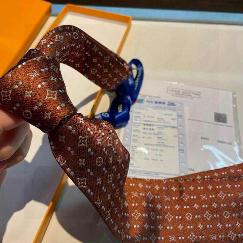 今売れ筋No.1 2026年最新★ ルイヴィトンネクタイコピー★ Louis Vuitton 新作シンプルながら個性