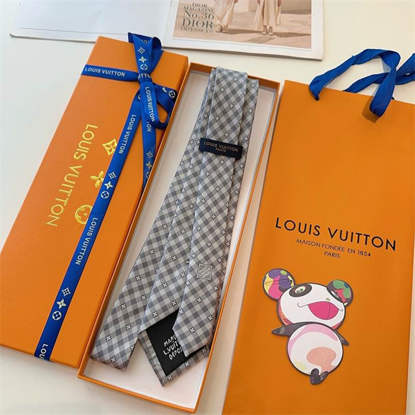 2026通気性抜群で快適☆ルイヴィトン ネクタイ コピー LOUIS VUITTON微光沢シルクが高級感を演出