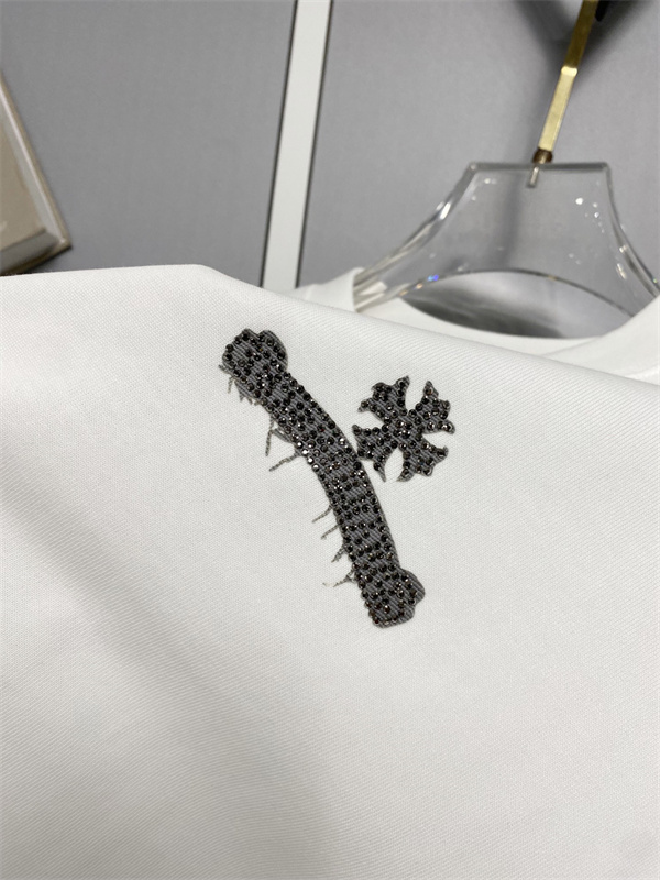 CHROME HEARTS クロムハーツ コピー メンズ ロングスリーブTシャツ 注文集中 トリプルクロス バックエンブレム
