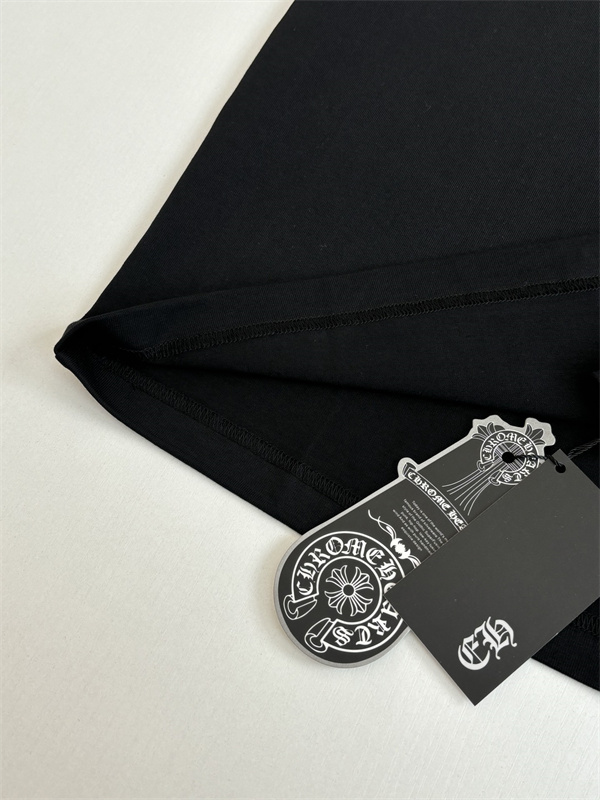ディテール重視 CHROME HEARTS クロムハーツ コピー 半袖カットソー 胸ポケット サイドCHロゴ ゴシック仕様
