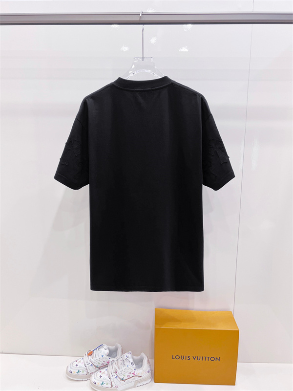 クラッシュディテール CHROME HEARTS クロムハーツ コピー クルーネックカットソー 袖アート 個性派ストリート