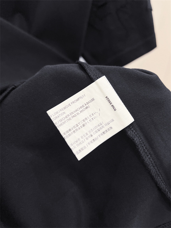 クラッシュディテール CHROME HEARTS クロムハーツ コピー クルーネックカットソー 袖アート 個性派ストリート