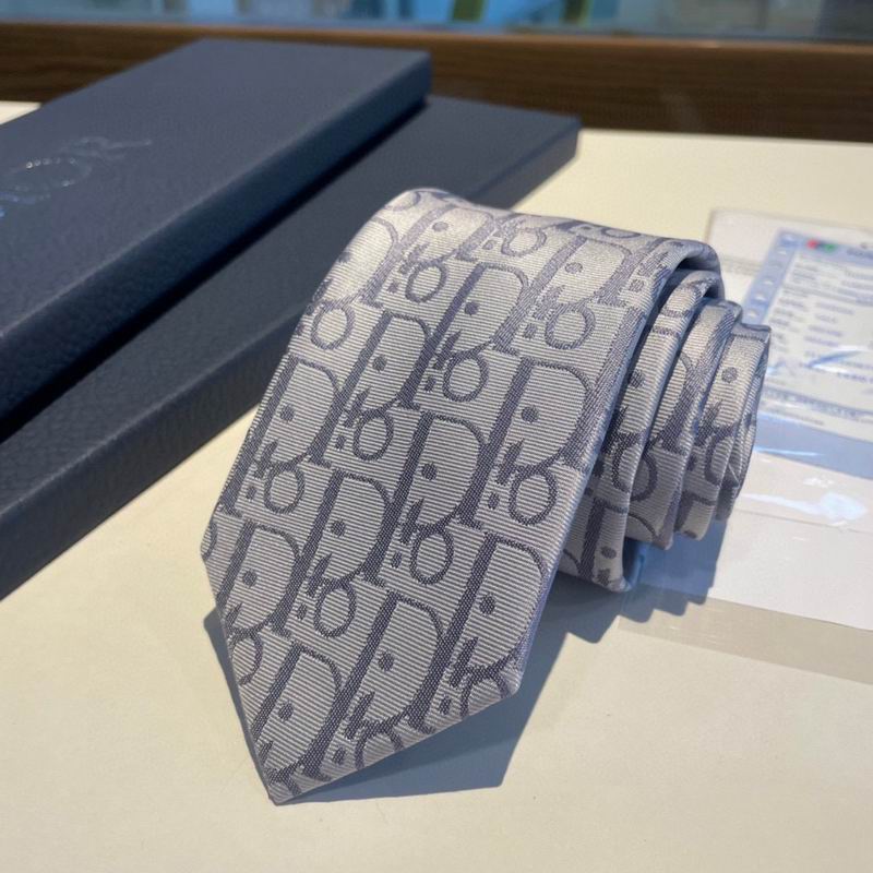 2026★ディオールネクタイ コピーDIOR  シンプル 紳士 シルク 光沢 上品 オフィス スーツ に 最適