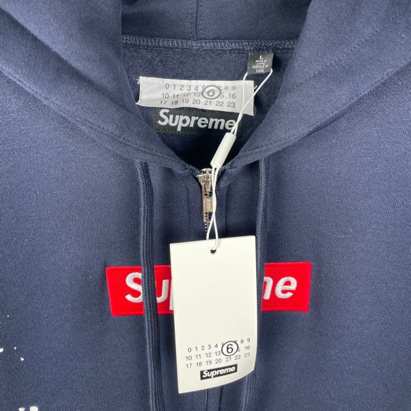 Supreme × MM6 Maison Margiela コピー 2026注目コラボ ペイントスプラッシュ BOXロゴ ジップアップパーカー オーバーサイズ