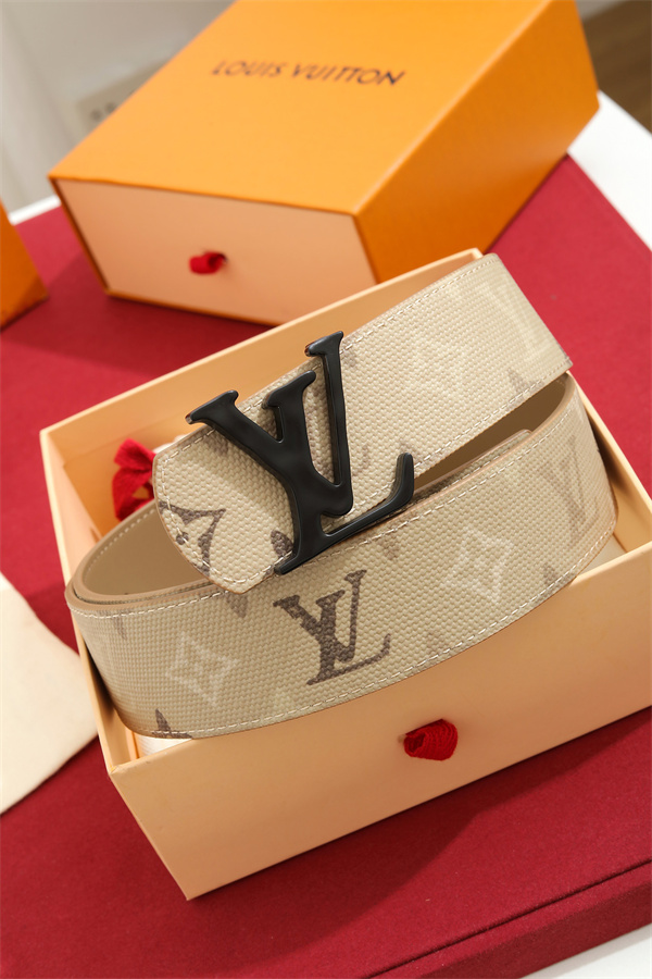 2026年注目ブランド新作Louis Vuitton ルイ ヴィトンベルトコピー人気 ビジネス＆カジュアルに活躍