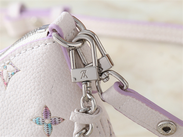 LOUIS VUITTON ルイヴィトン コピー チェーンポシェット モノグラムアート コンパクトボディ フェミニンムード