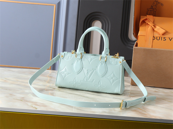 チェーンディテール際立つ LOUIS VUITTON ルイヴィトン コピー レディース ハンドバッグ レザー編み込み ゴールドアクセント