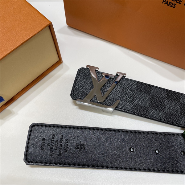 ダミエ柄が映える LOUIS VUITTON ルイヴィトン コピー メンズベルト ツートーンLV金具 クラシックモダン
