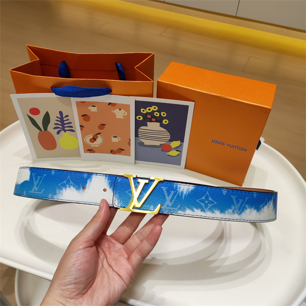 染め風モノグラム LOUIS VUITTON ルイヴィトン コピー ワイドベルト クラウドブルー LVメタル金具