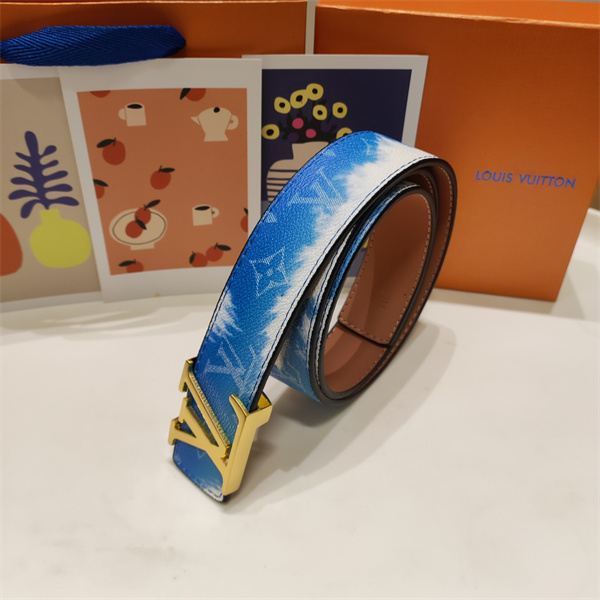 染め風モノグラム LOUIS VUITTON ルイヴィトン コピー ワイドベルト クラウドブルー LVメタル金具