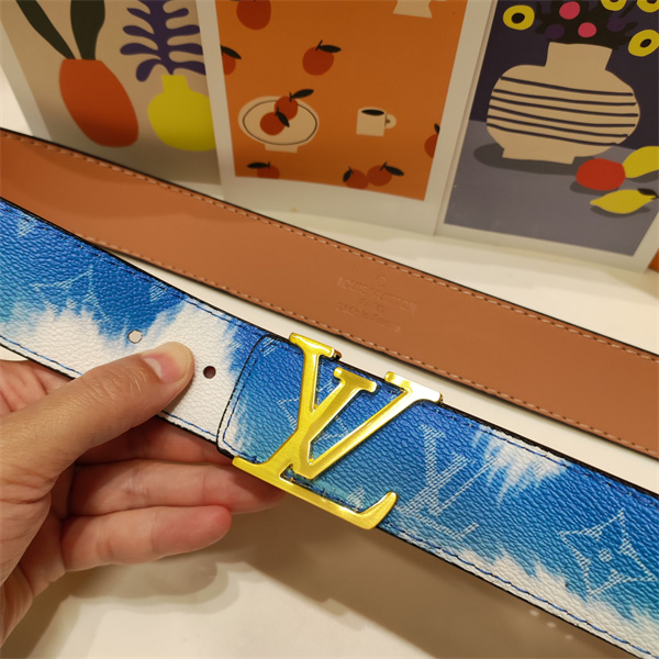 染め風モノグラム LOUIS VUITTON ルイヴィトン コピー ワイドベルト クラウドブルー LVメタル金具