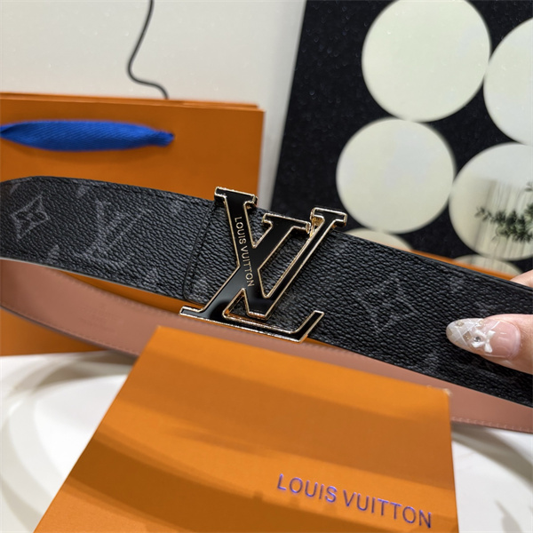 重厚バックル LOUIS VUITTON ルイヴィトン コピー モノグラムベルト ブラックトーン クラシック仕様