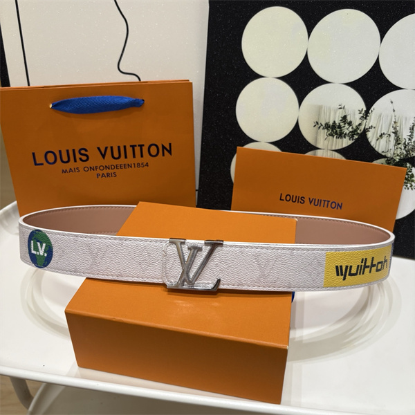 アートレタリング LOUIS VUITTON ルイヴィトン コピー ワイドベルト マルチモチーフ プリントアクセント