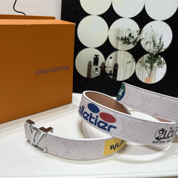 アートレタリング LOUIS VUITTON ルイヴィトン コピー ワイドベルト マルチモチーフ プリントアクセント