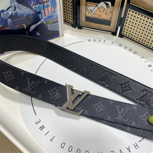 金具デザイン際立つ LOUIS VUITTON ルイヴィトン コピー ワイドベルト シャドーモノグラム 都会派アクセント