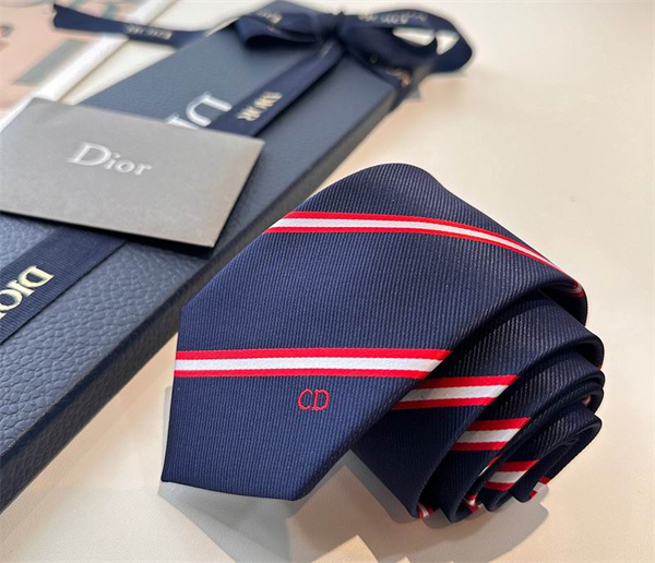 定番  シルク100% ☆DIOR ディオールネクタイコピー2026トレンド上品おしゃれコーディネート
