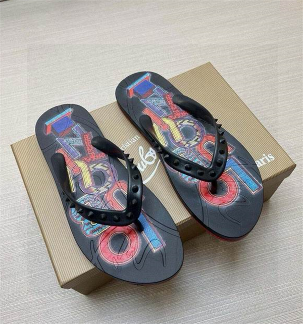 2026最新 ☆クリスチャン ルブタンサンダルスーパーコピー人気履き心地快適 CHRISTIAN LOUBOUTIN