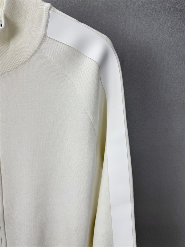異素材ラインが映える Acne Studios アクネ ストゥディオズ コピー トラックジャケット フルジップ リラックスシルエット