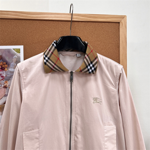 英国調チェックが映える BURBERRY バーバリー コピー ジップジャケット リブヘム コンパクトフォルム
