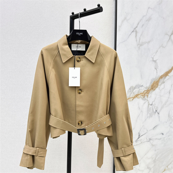 ウエストラインが映える CELINE セリーヌ コピー クロップドジャケット 袖ベルト クラシカルカラー