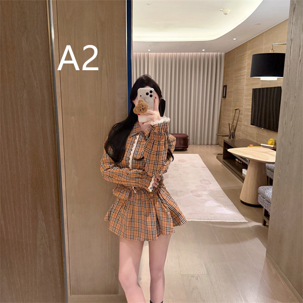クラシカルチェックが映える BURBERRY バーバリー コピー 2ピースセット ギャザーブラウス ハイウエストプリーツ