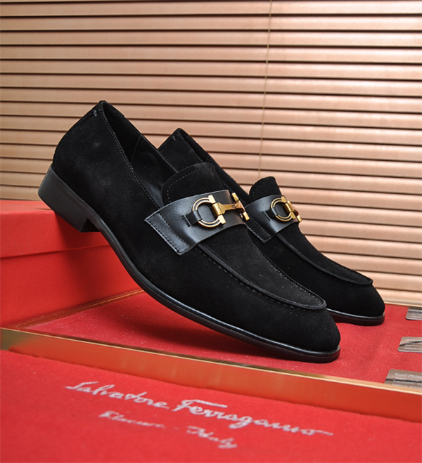 履き心地★★SALVATORE FERRAGAMO フェラガモ靴メンズコピー2026高級感トレンド上品