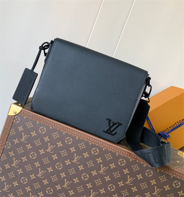 LOUIS VUITTON人気ランキングM57080★LV Aerogram ルイヴィトンメッセンジャーバッグスーパーコピー